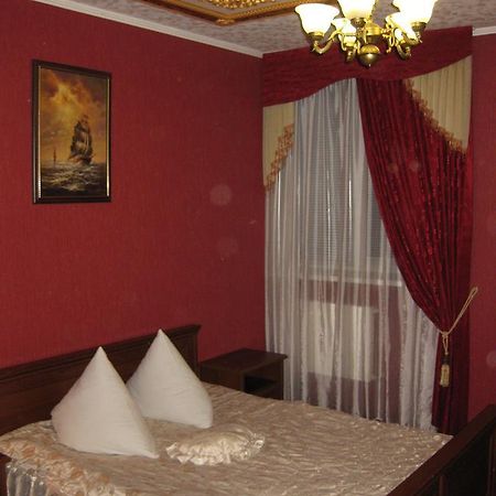 Hotel Dubrava โปลตาวา ภายนอก รูปภาพ