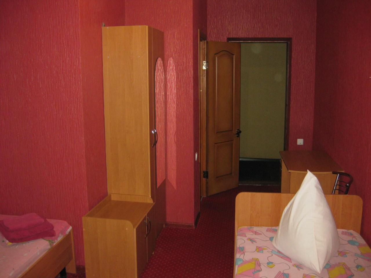 Hotel Dubrava โปลตาวา ภายนอก รูปภาพ