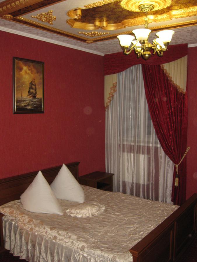 Hotel Dubrava โปลตาวา ภายนอก รูปภาพ