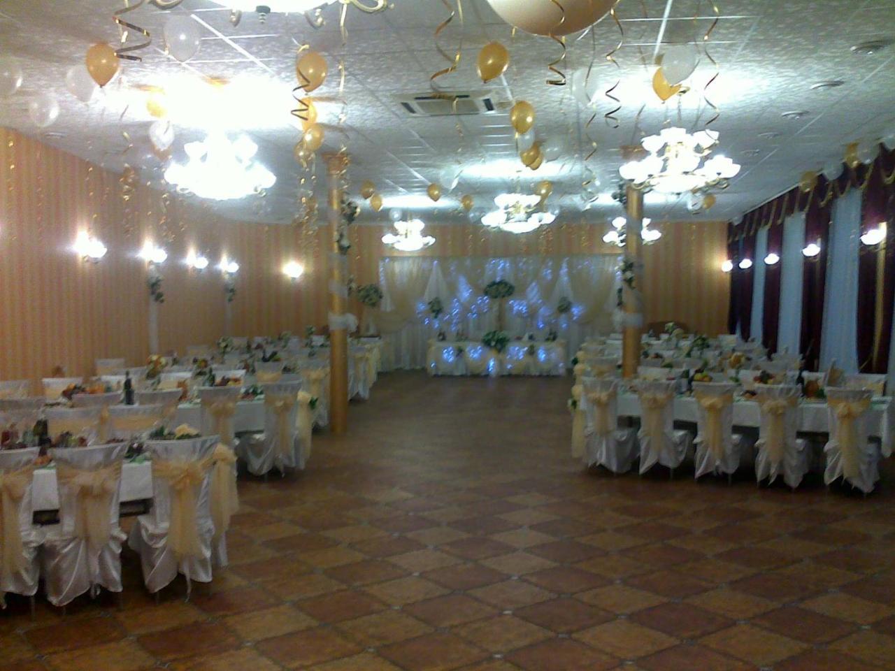 Hotel Dubrava โปลตาวา ภายนอก รูปภาพ