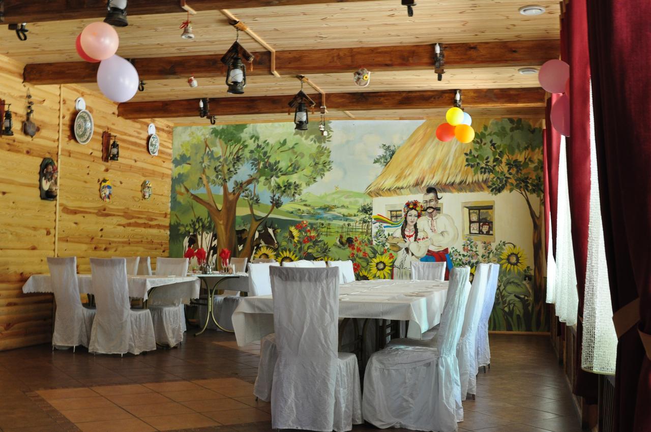 Hotel Dubrava โปลตาวา ภายนอก รูปภาพ